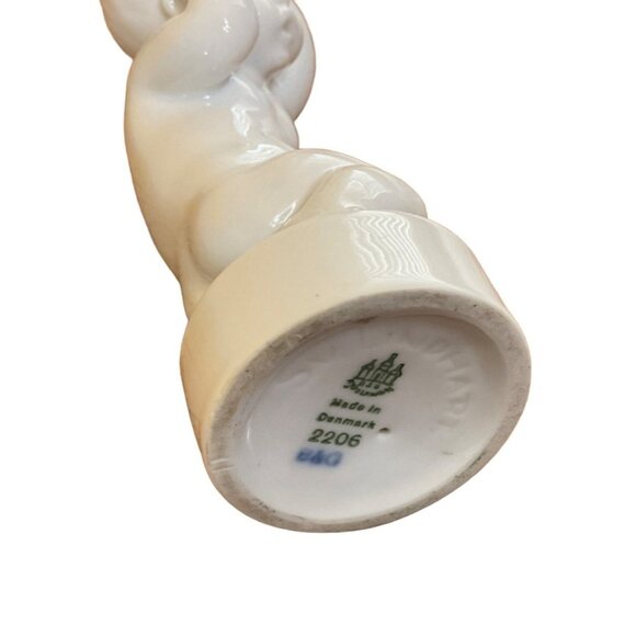 Svend Lindhart Hovedpine Baby Infant B&G Ceramic Figurine 2206 White Denmark - Picture 3 of 3